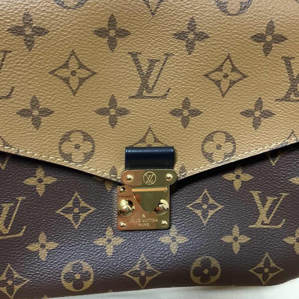 Louis Vuitton Brown Pochette Metis Reverse Monogram Canvas Crossbody Bag - Picture 4 of 16